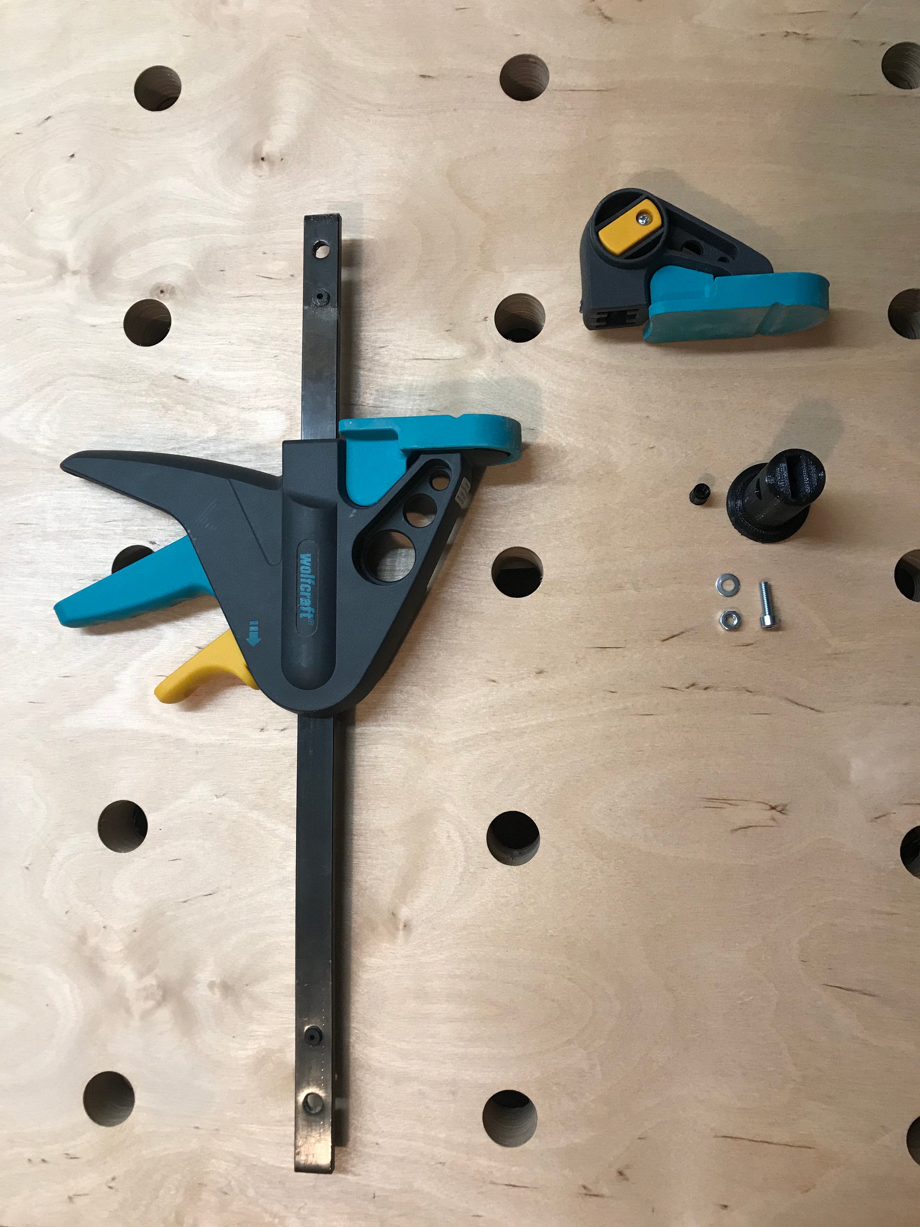 Adapter for one-handed clamp (Wolfcraft EHZ 65-150) for hole grid workbench (20mm)