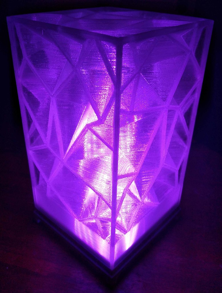 Crinkle Lamp with Base