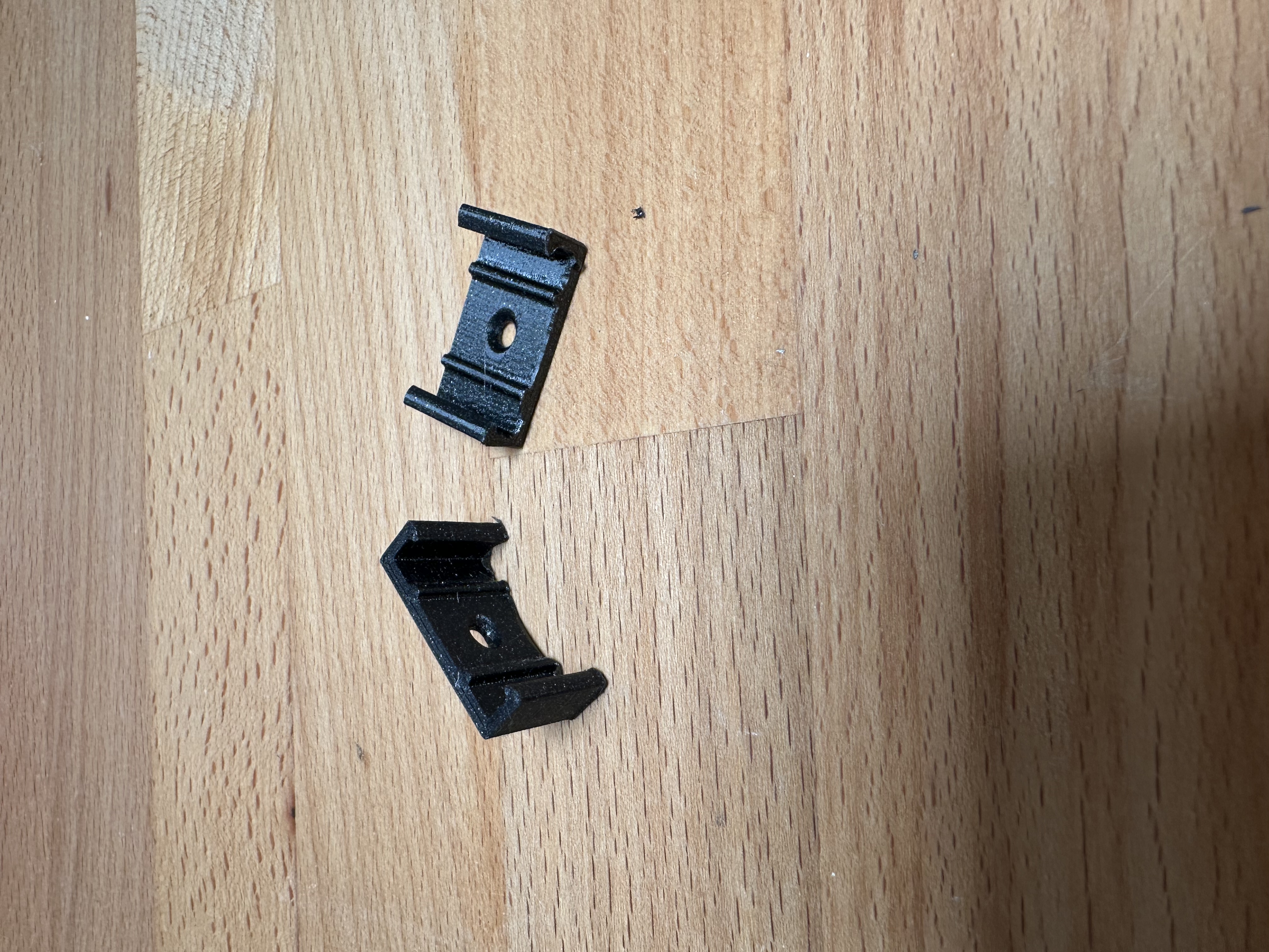 Under Shelf Light mounting Clip