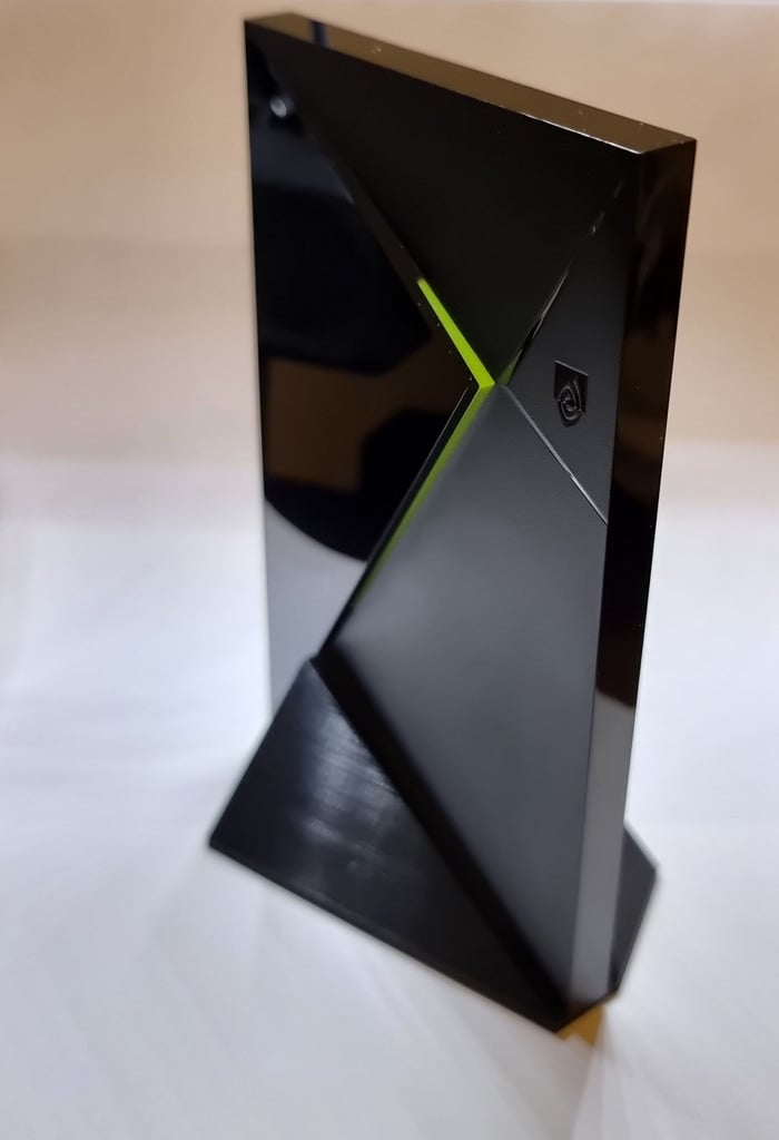 Nvidia Shield TV Pro (2019) Stand