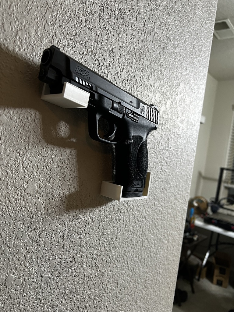 M&P .45 Handgun wall mount