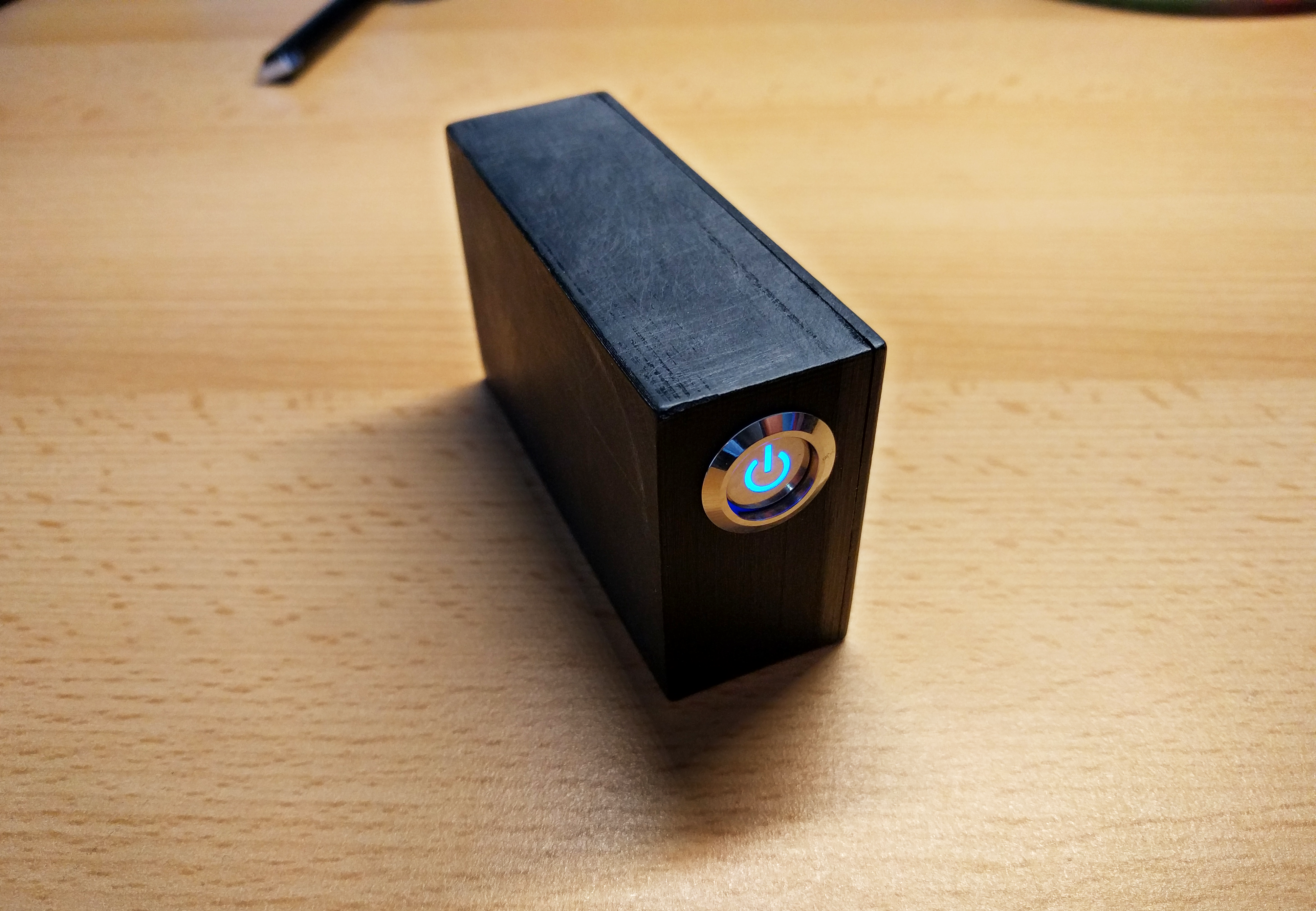 ESP8266 Project Box with Battery (18650, charger, On/Off-Button)