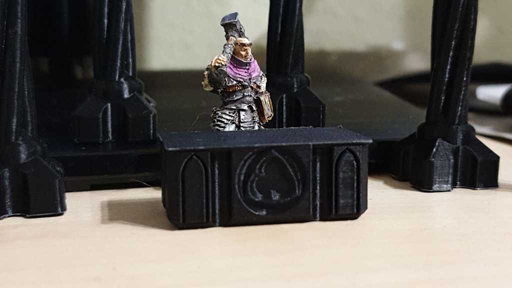 gothic altar 28mm scale