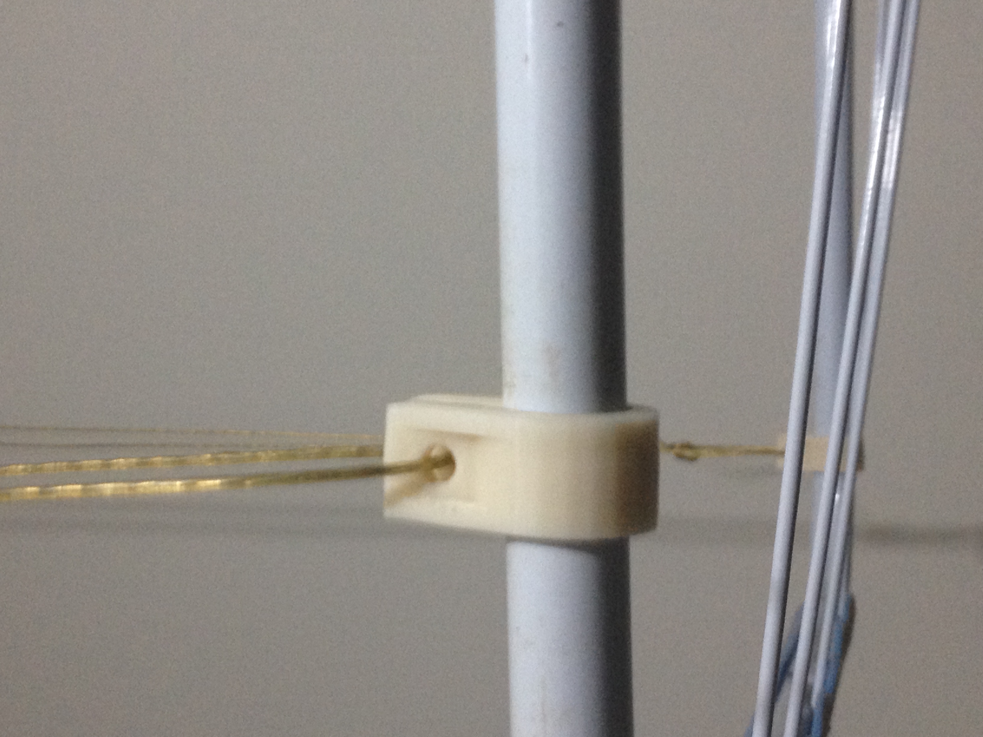 Hanging Hook for ceiling clothesline (Presilha  de suspensão para  varal de teto)