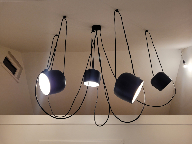 Suspended lamp
