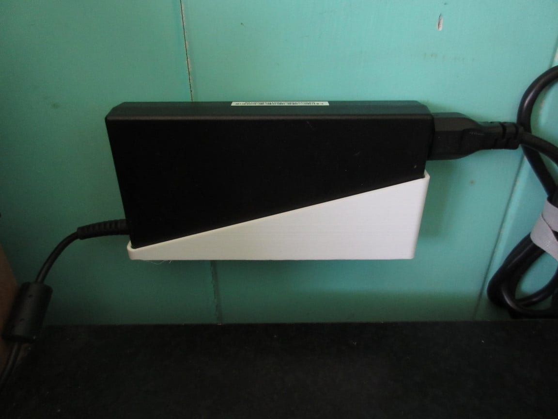 Laptop Power Wall Mount