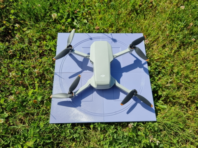 Drone landing pad