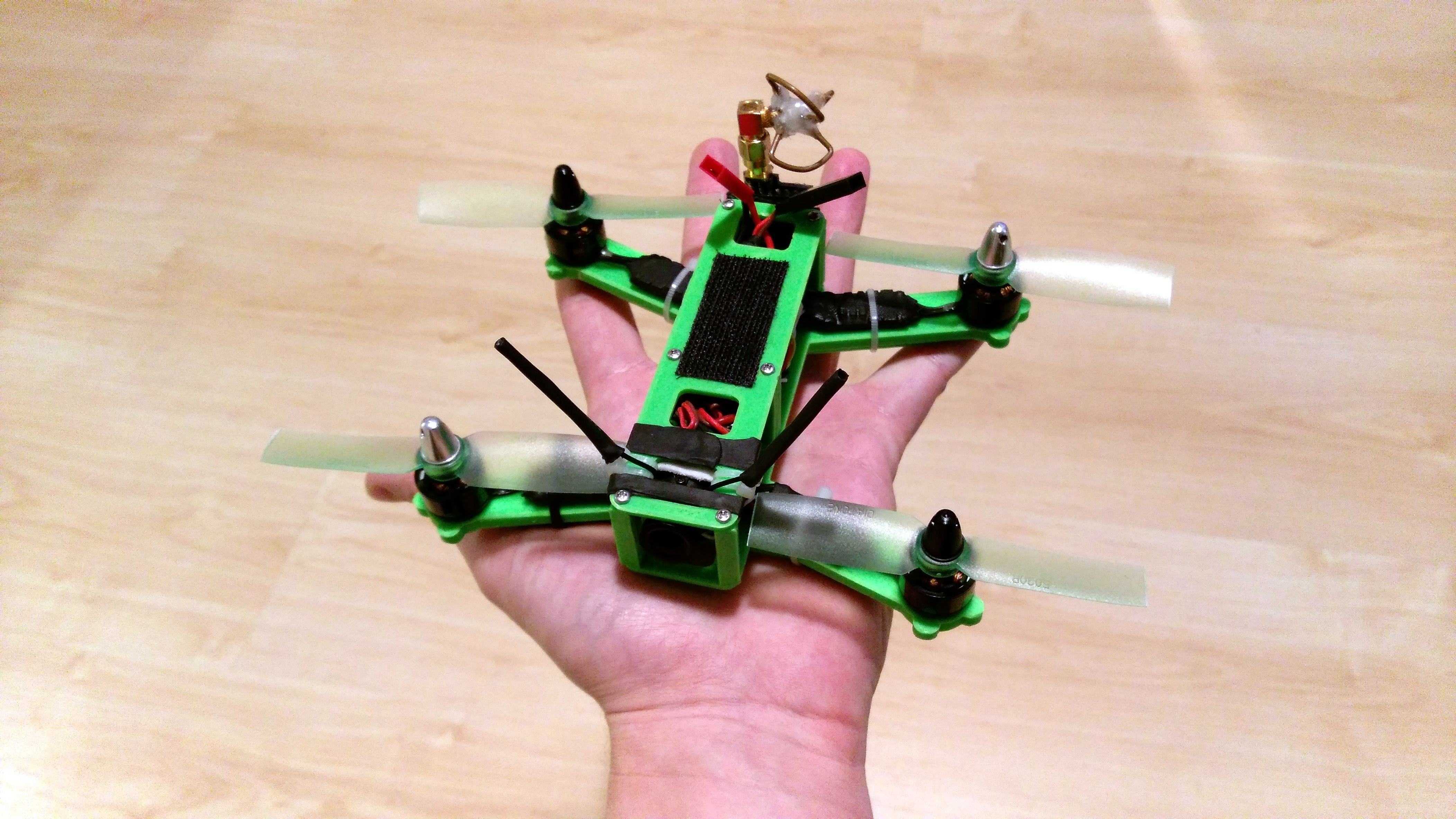 Froggy 150 micro FPV racer