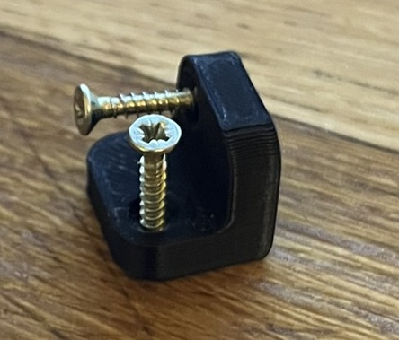 Micro Corner Bracket for Shelf Board