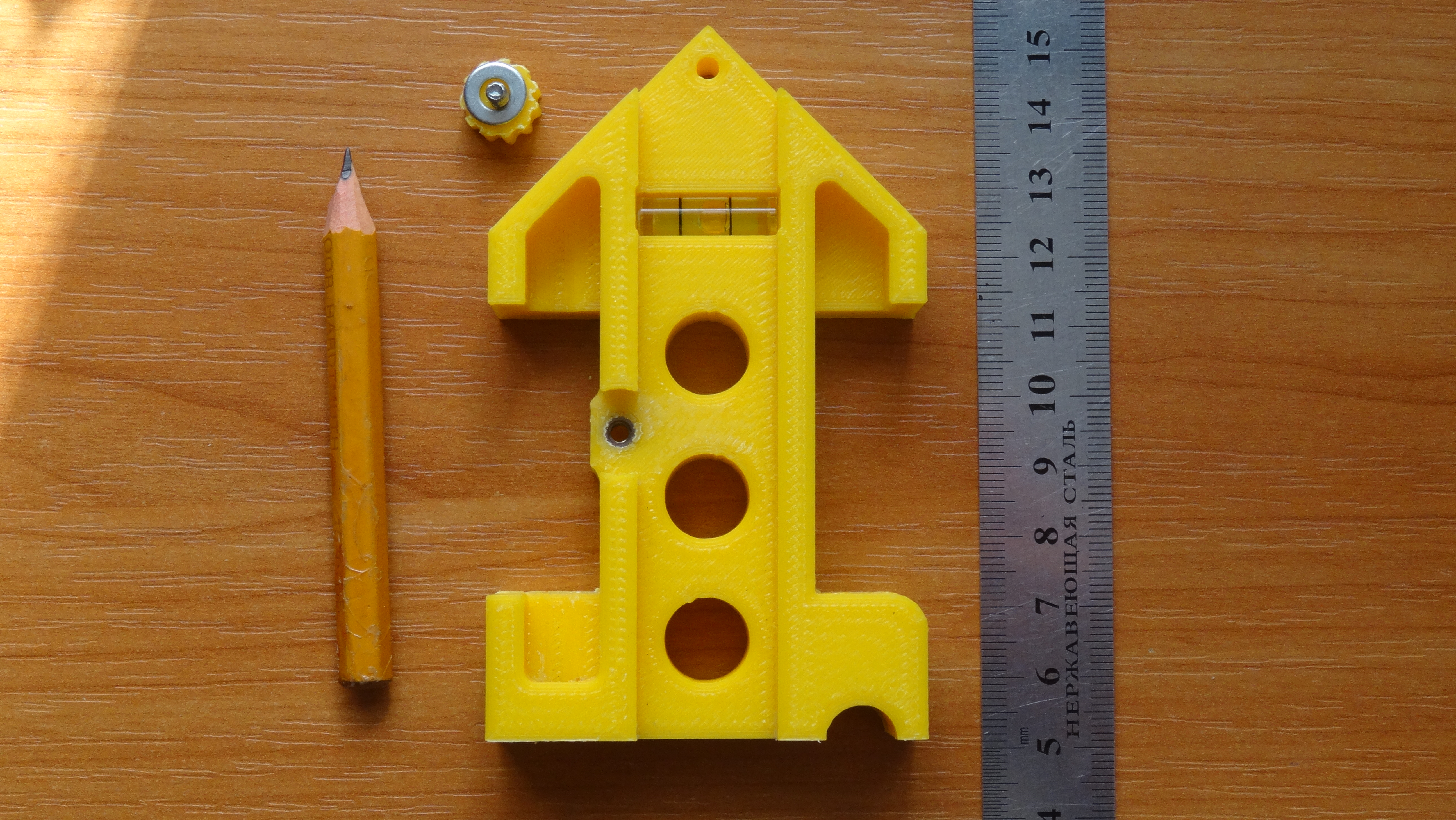 Odd Job mini.