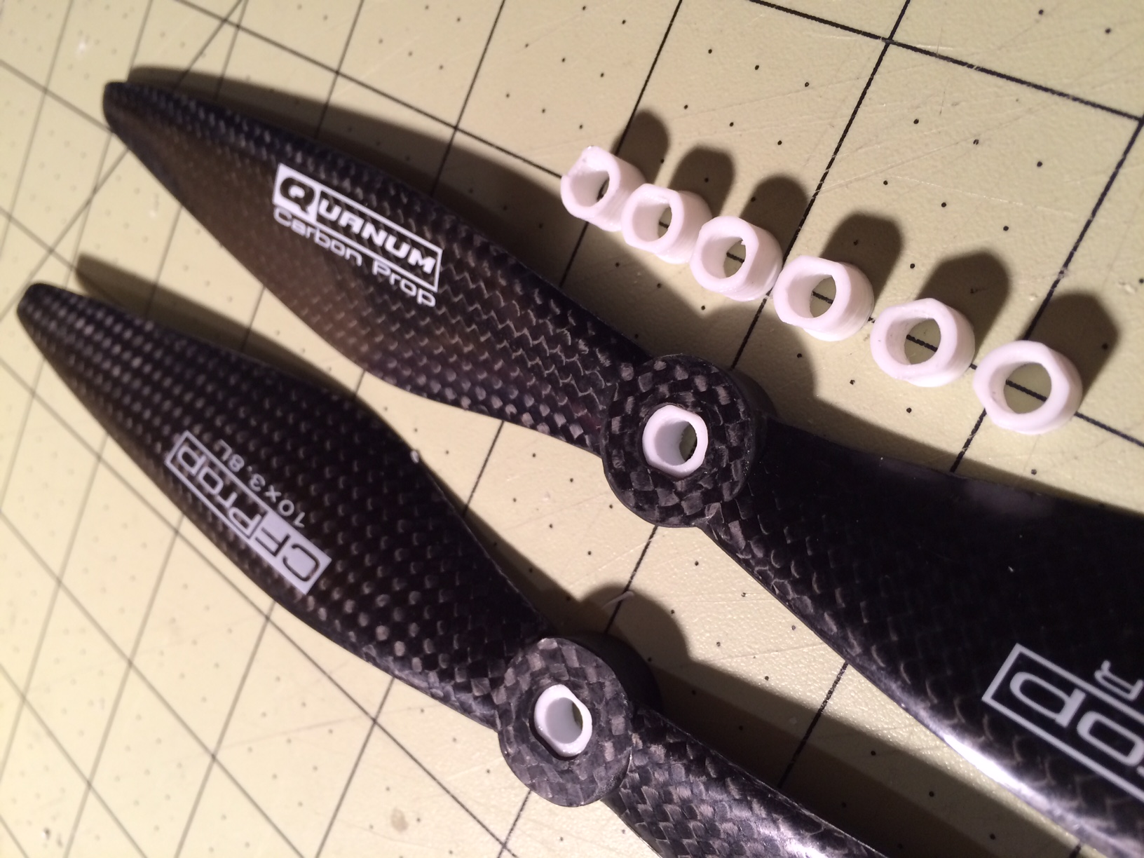 Quanum DJI Style Carbon Fiber 10x3.8 Prop Adapters