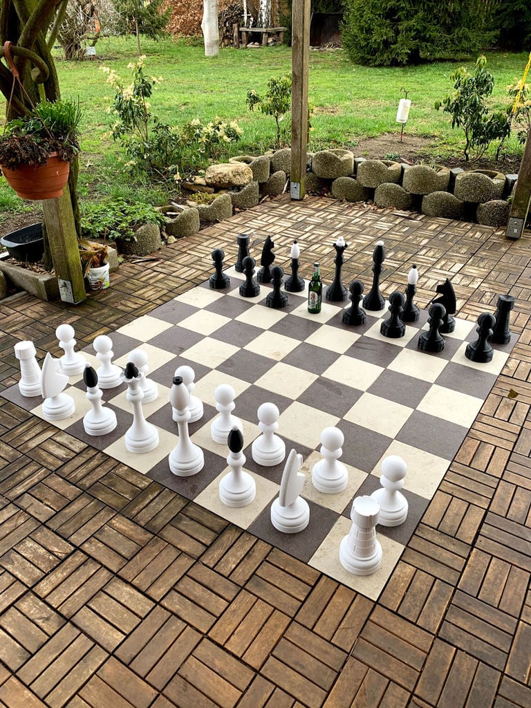 Garden chess set/boxes