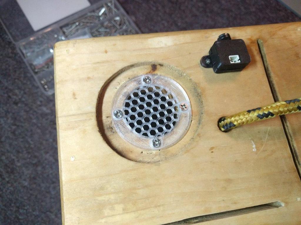 Beezahut Honeycomb cover (for air ports)