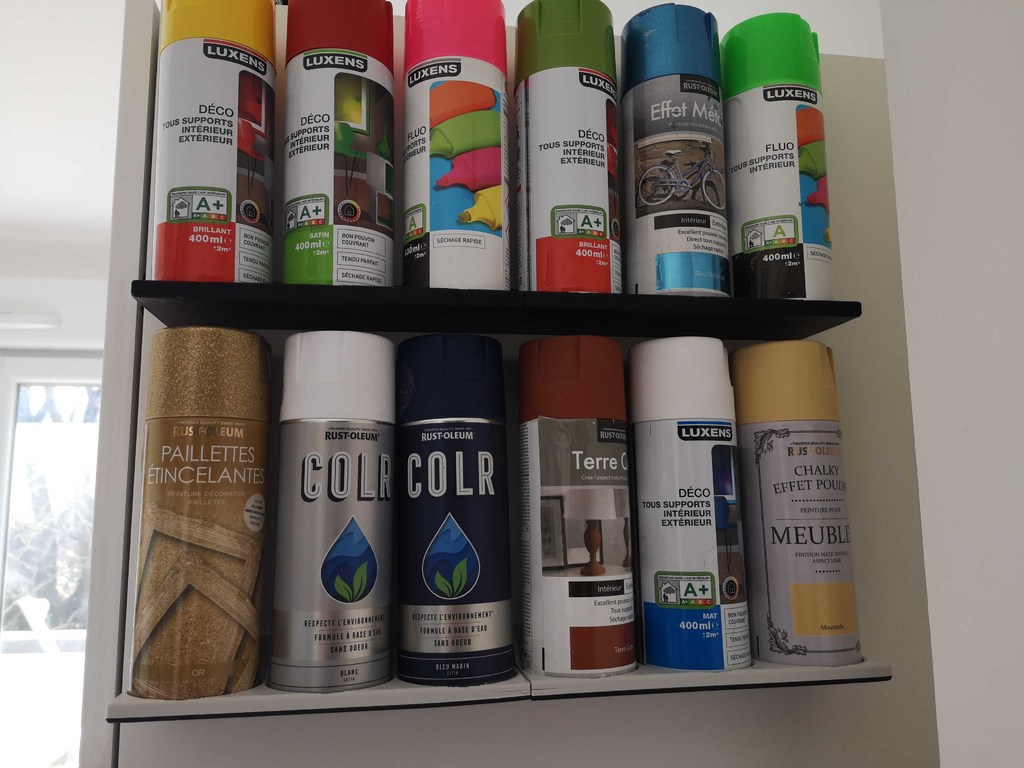 Spray paint shelf