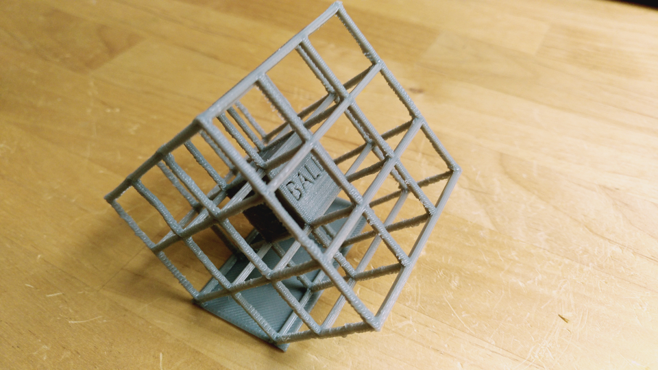 Grid print with FUN BALL or CUBE