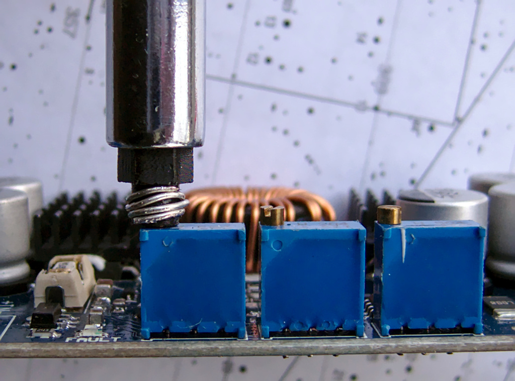 1/4" screwdriver bit for 3296 potentiometers (potentiometer knob)