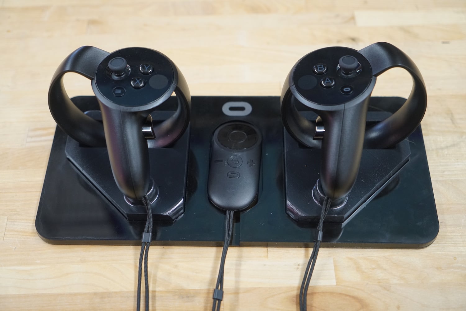 Oculus Controller Display Base