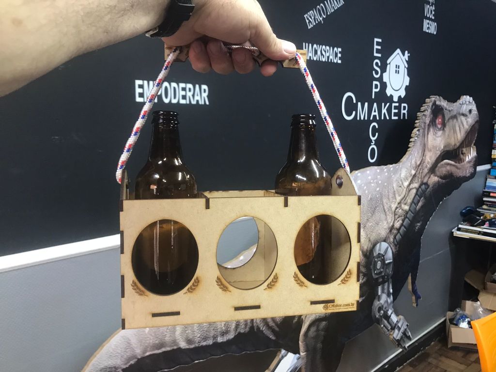 Beer Bottle holder (Customize)