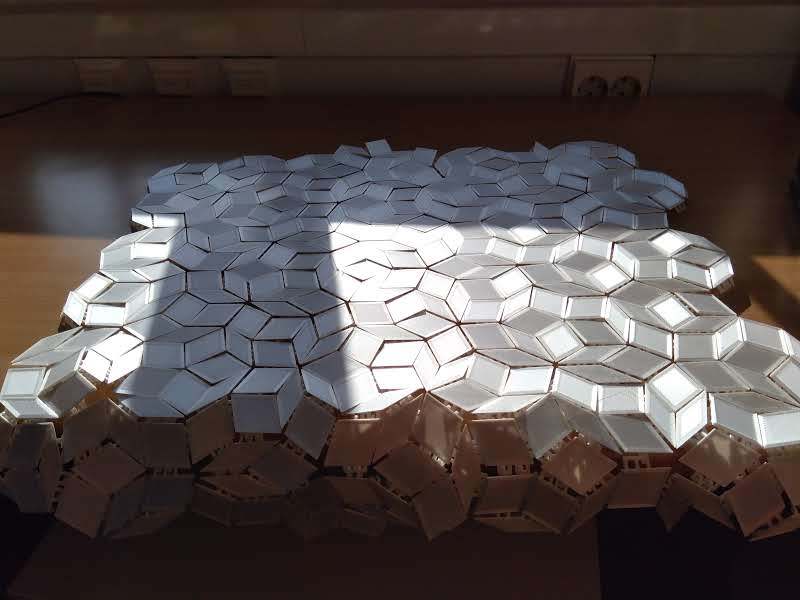 Penrose Tiles 3D printed fabric