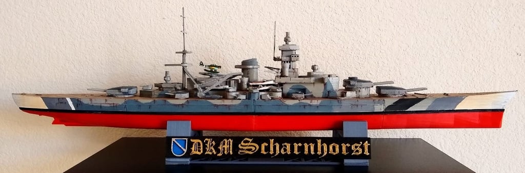 1-400th scale DKM Scharnhorst