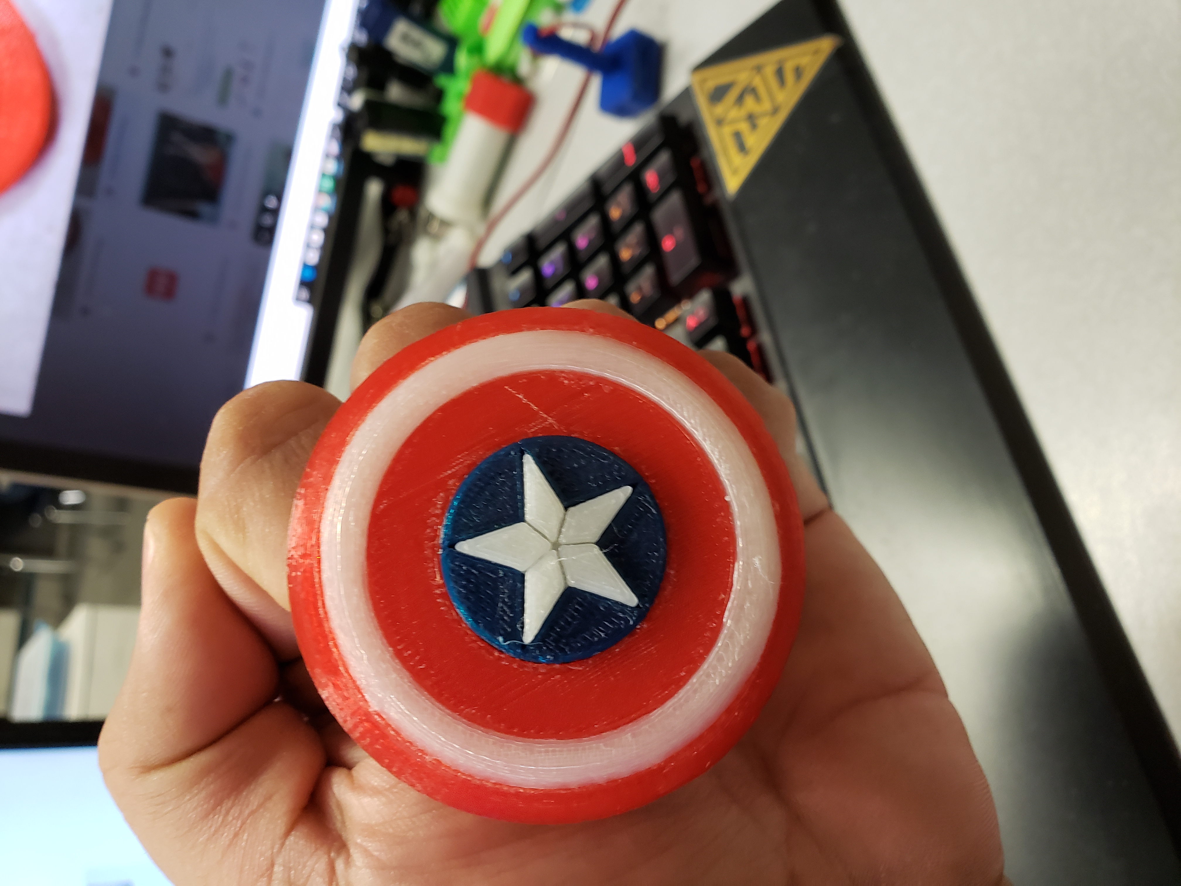 Captain America/Thor Shield/END Game