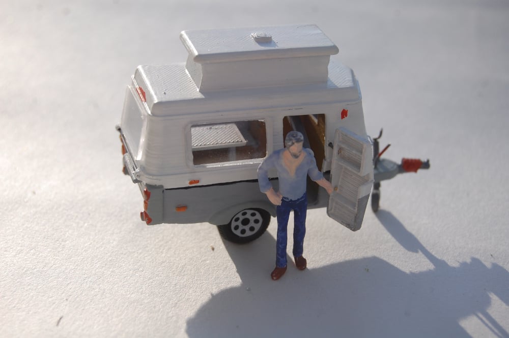 Eriba Puck caravan model    1:43 scale