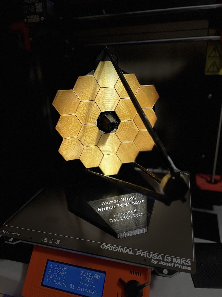 James Webb Space Telescope Mirror (1:40) 3D model