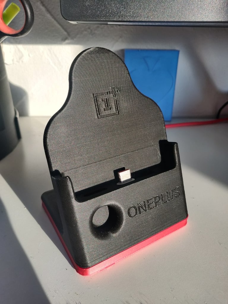 OnePlus 6 Dock (fits without case)