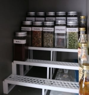 Spice rack for spice glasses with 45x45x105 mm dimensions