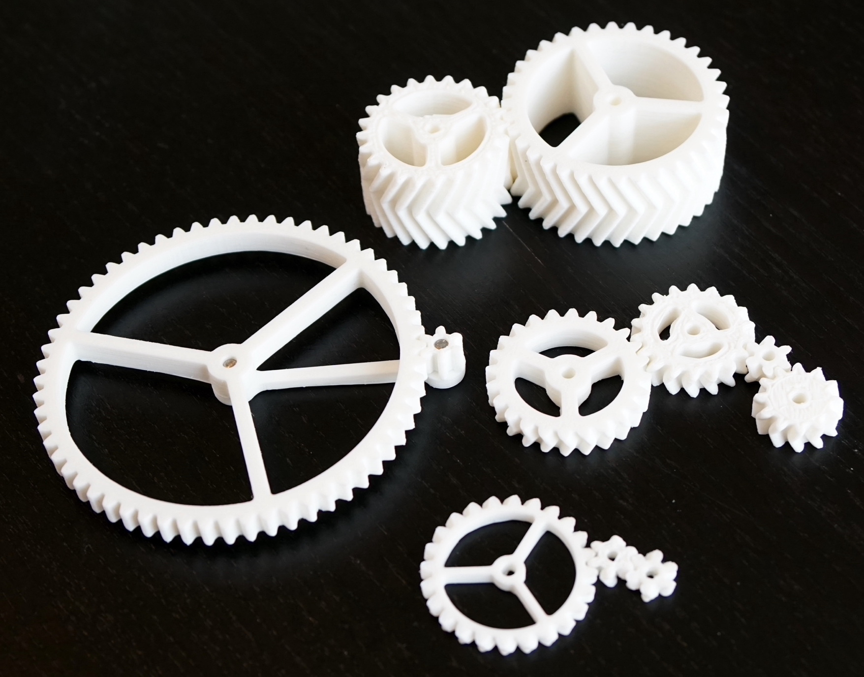 General Purpose 3D Printable Herringbone and Spur Gears Set