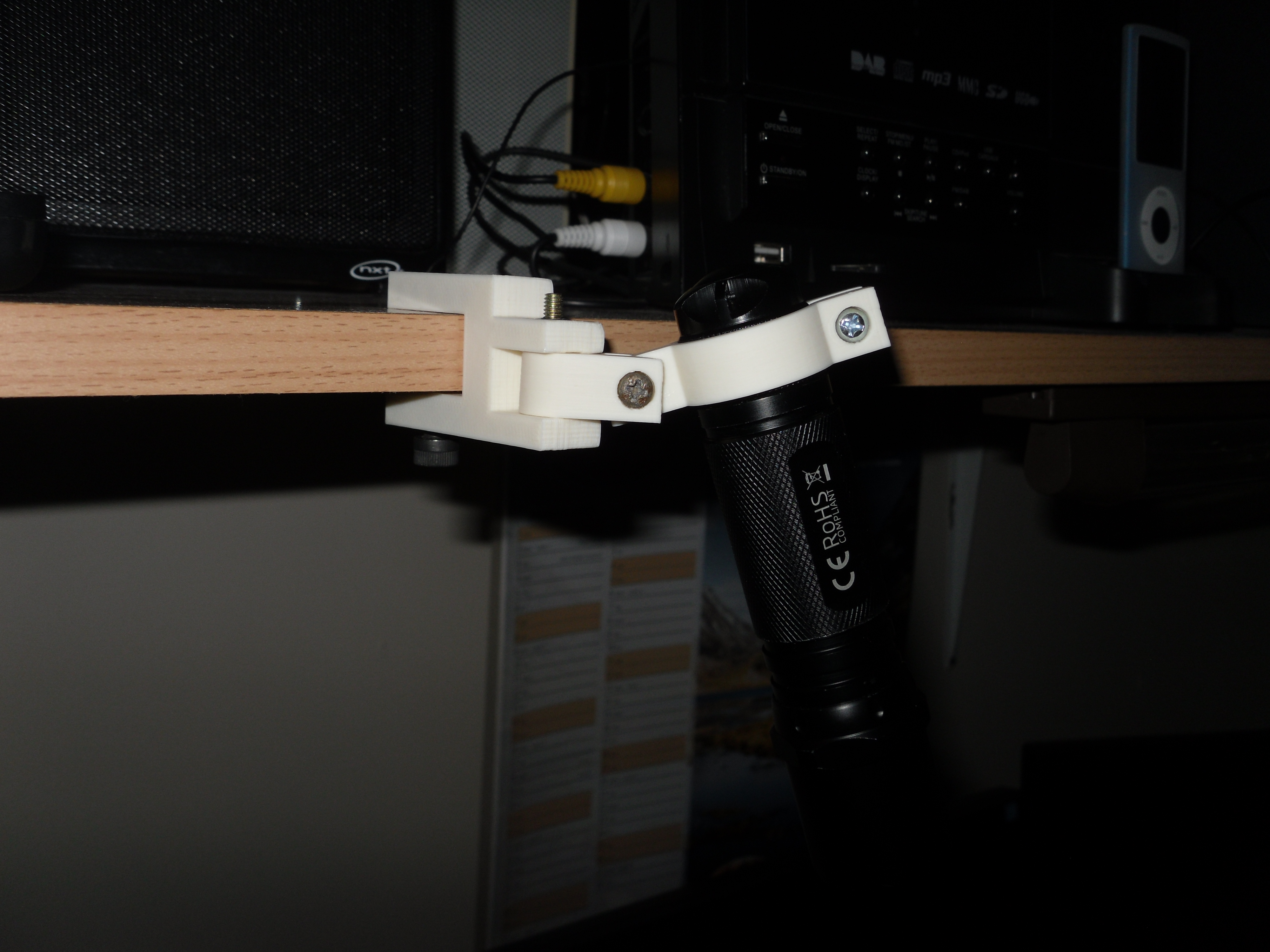 Adjustable torch clamp
