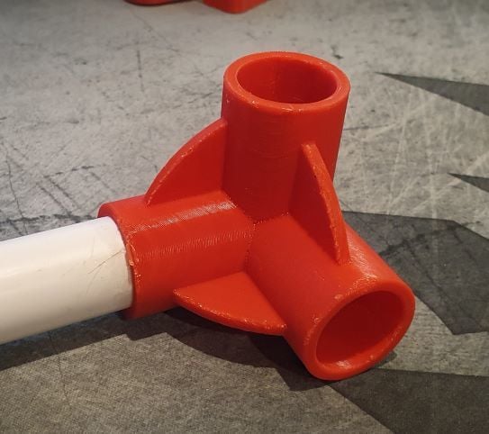 Customizable elbow for joining PVC pipe