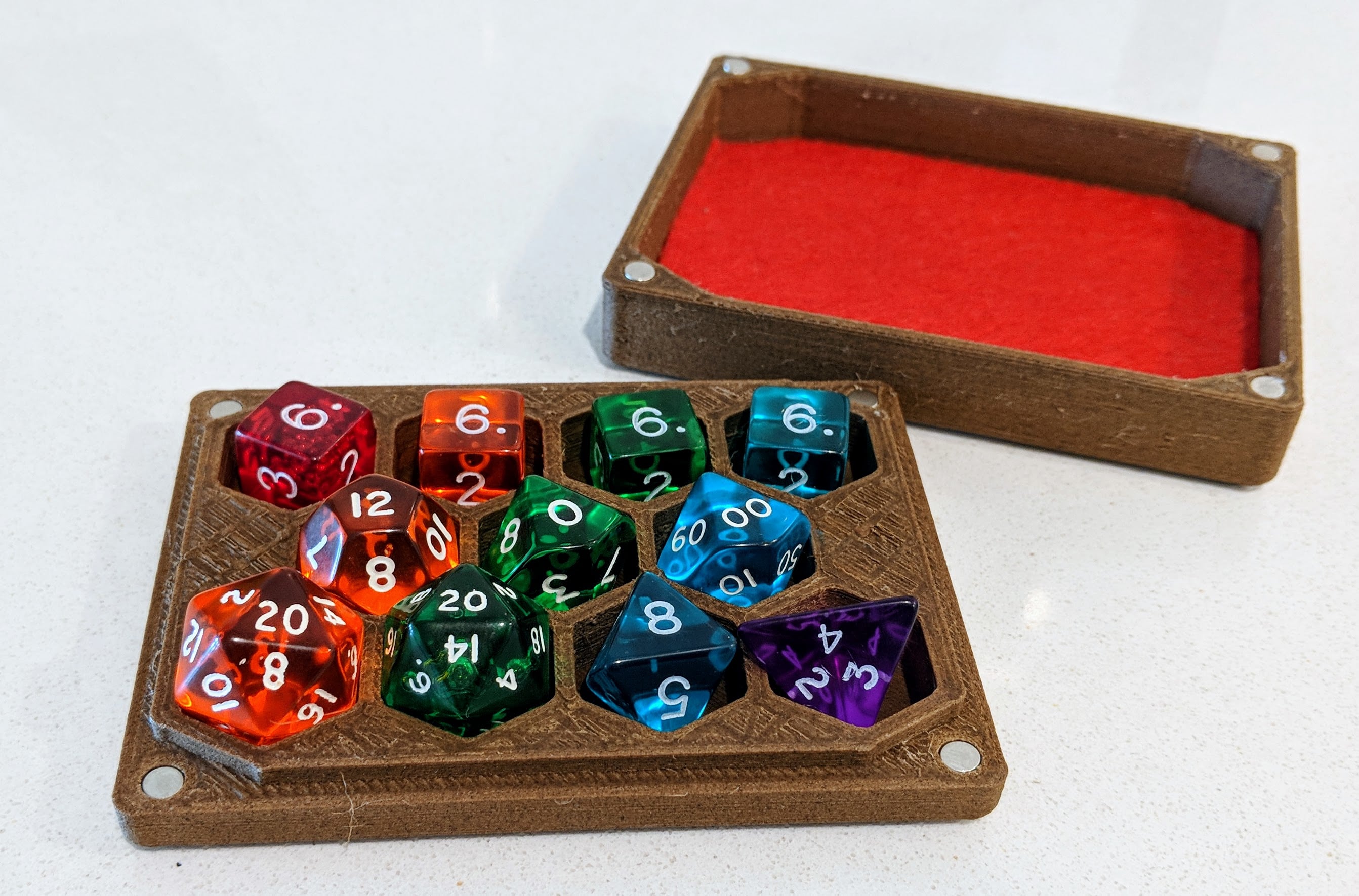 Dice Box and Tray for 11 Dice