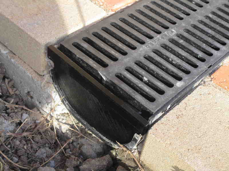 End Plug for Drainage Channel Grate