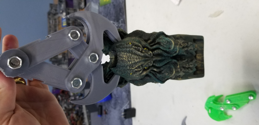Gravity claw hook updated v2