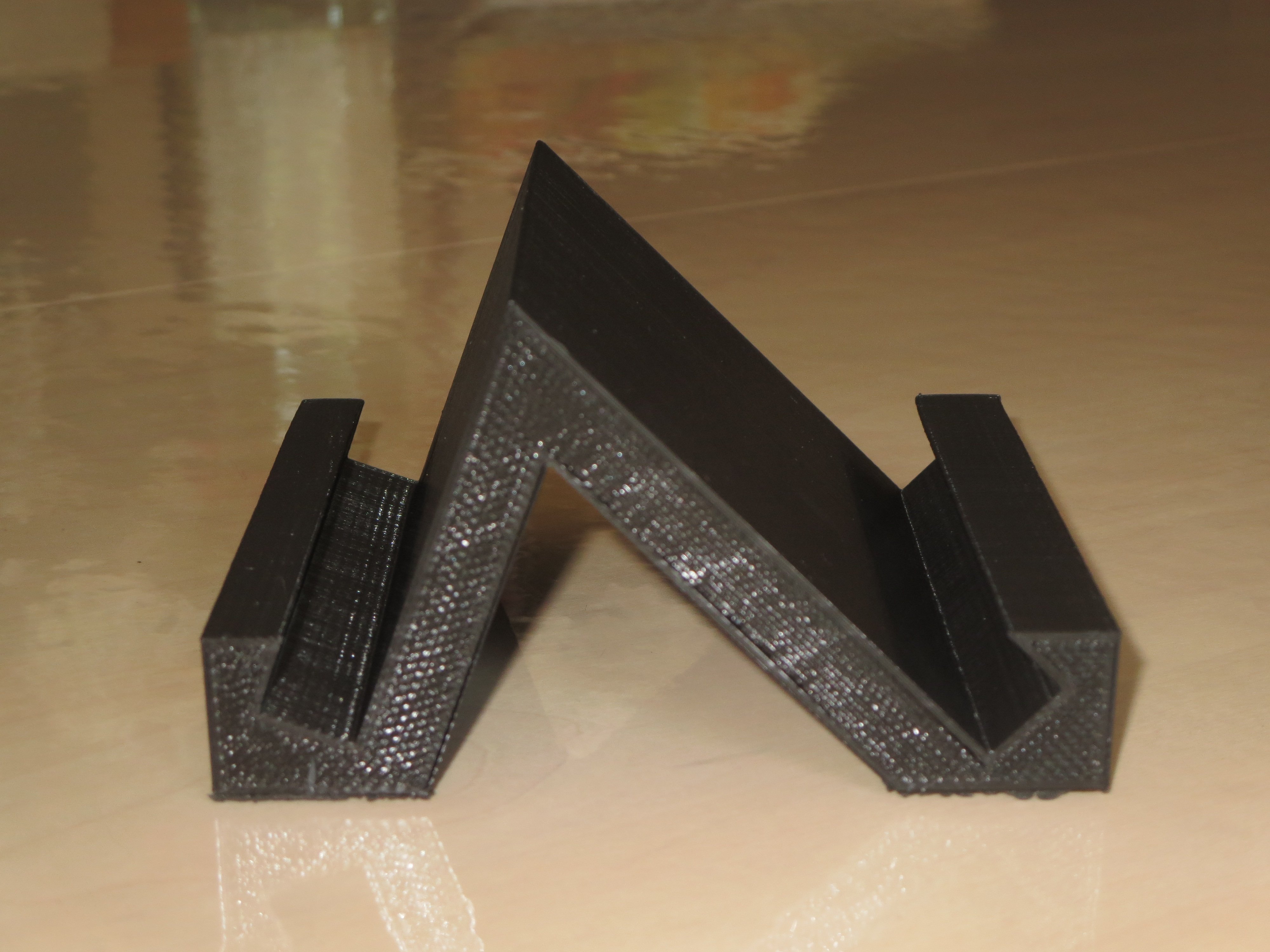 Simple tablet stand