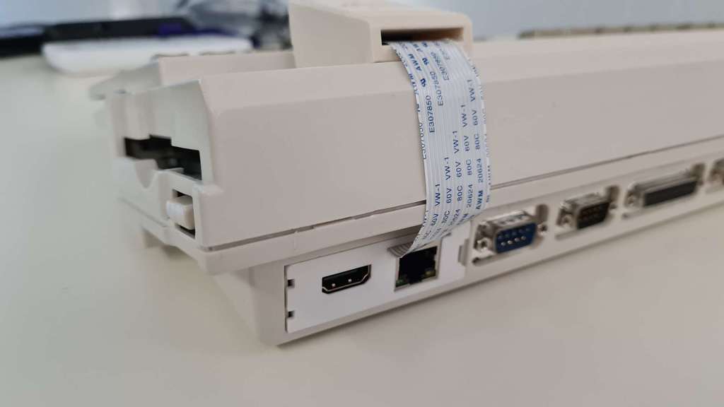Amiga 1200 Network, HDMI, microsd extender back trap door