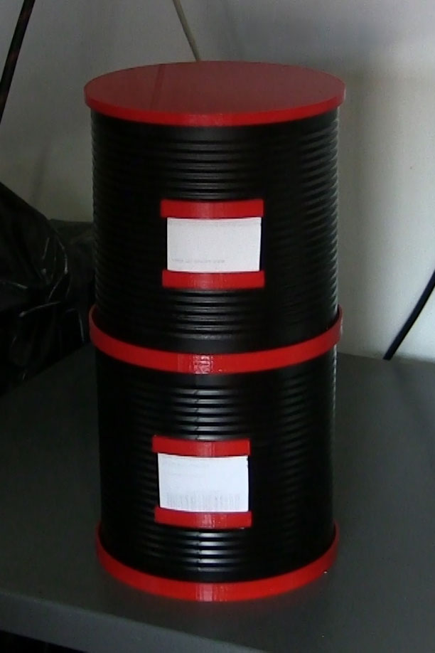 Portaoggetti da barattoli grandi di pelati - Storage from the cans of peeled tomatoes
