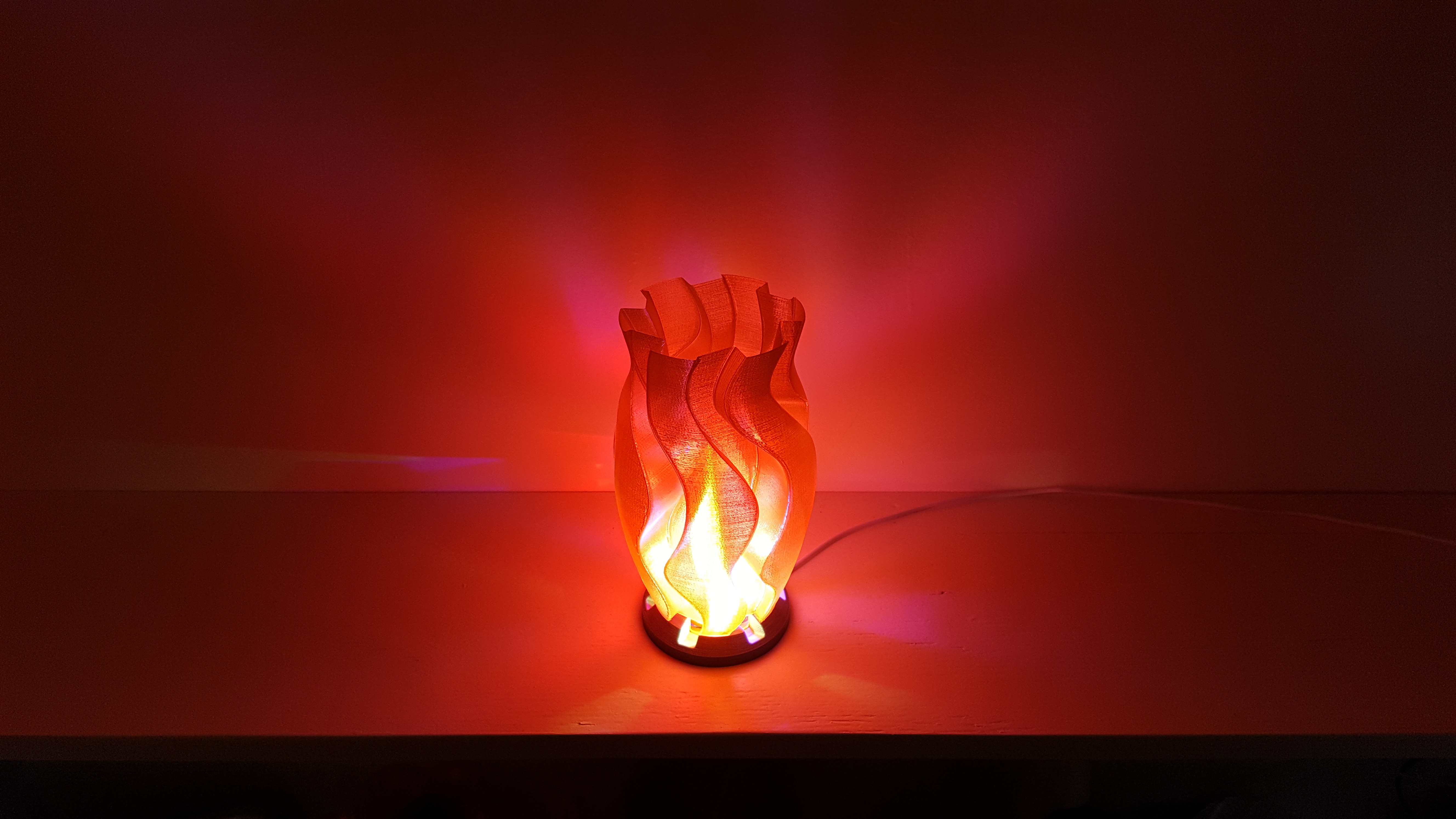 Flowing Lamp