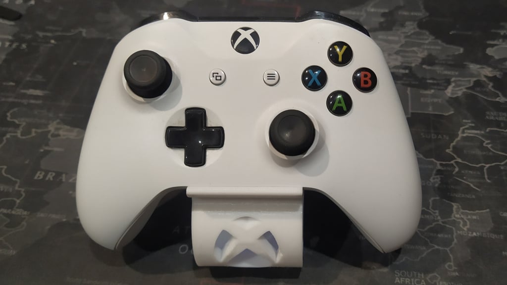  Xbox One Controller Stand, linkable remix (battery holder, xbox logo)