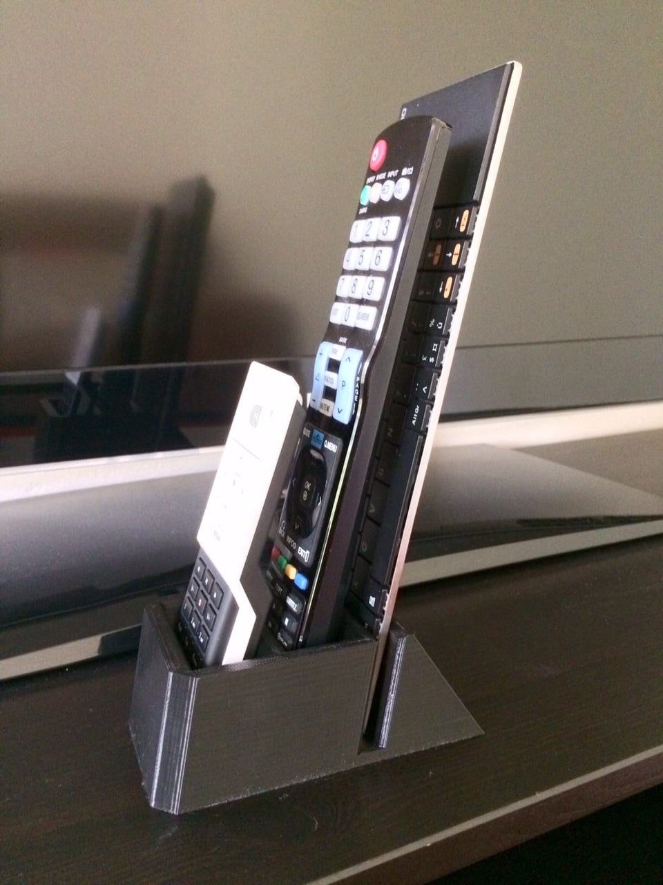 Dual Remote + wireless keyboard stand