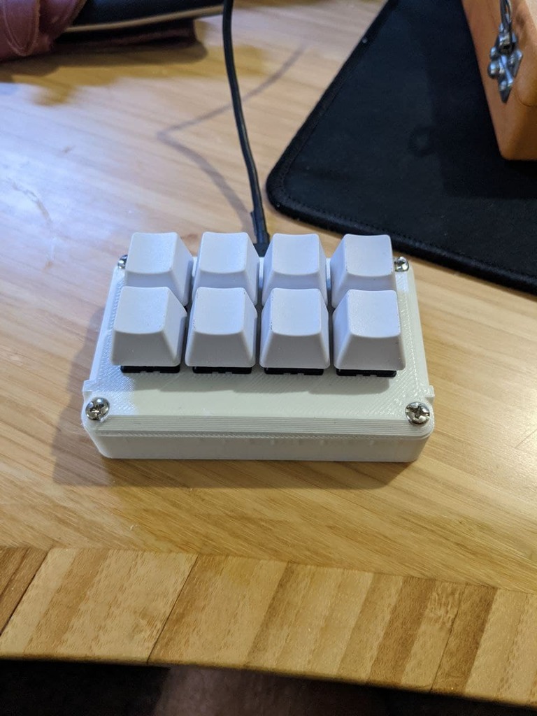 8 Button Macro Keypad for RPi Pico