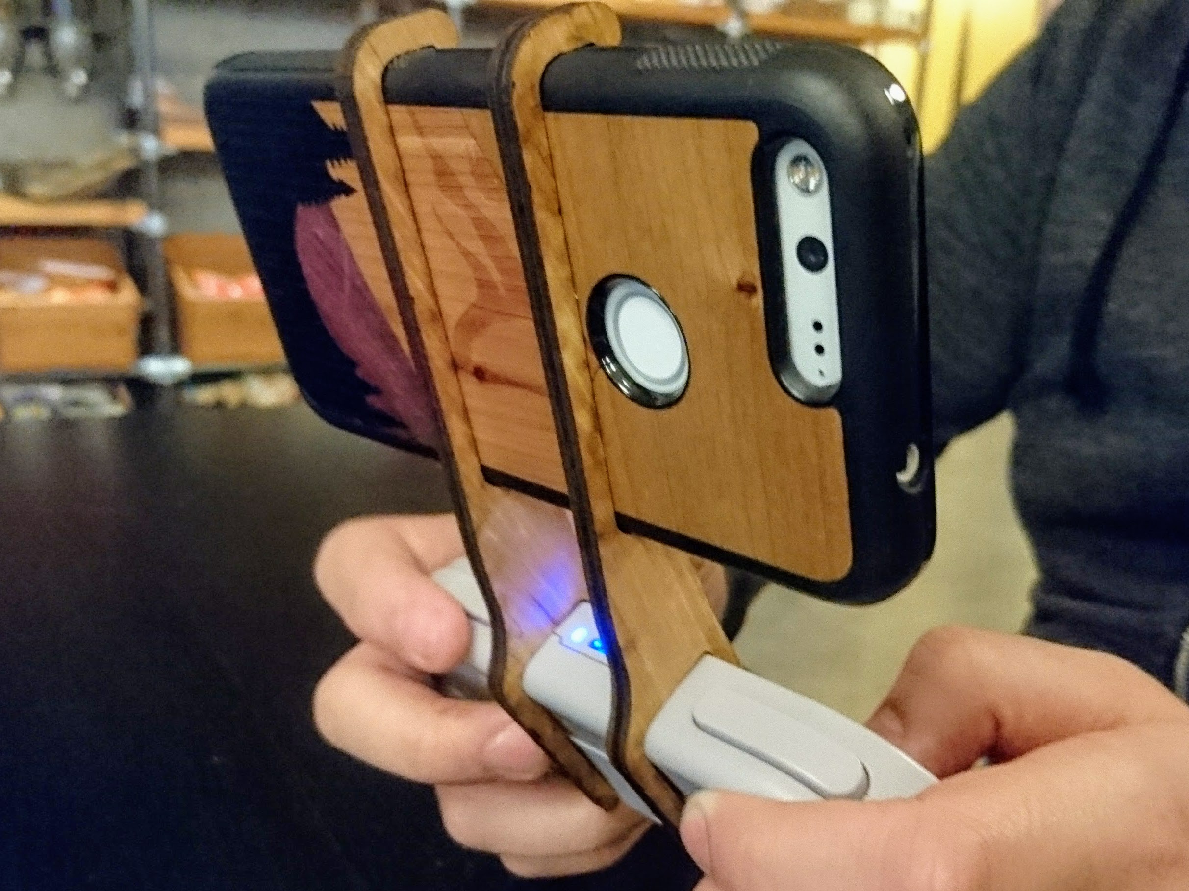 SNES controller clip for Google Pixel