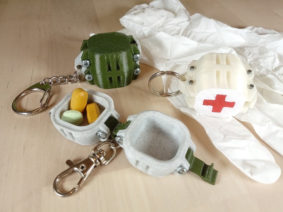 Cute Rugged Box Keychain