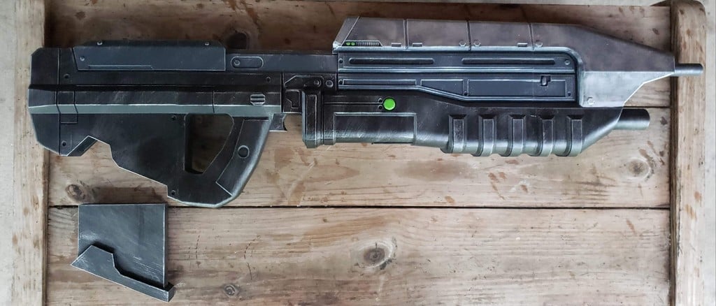 Halo 3 Assault Rifle Prop