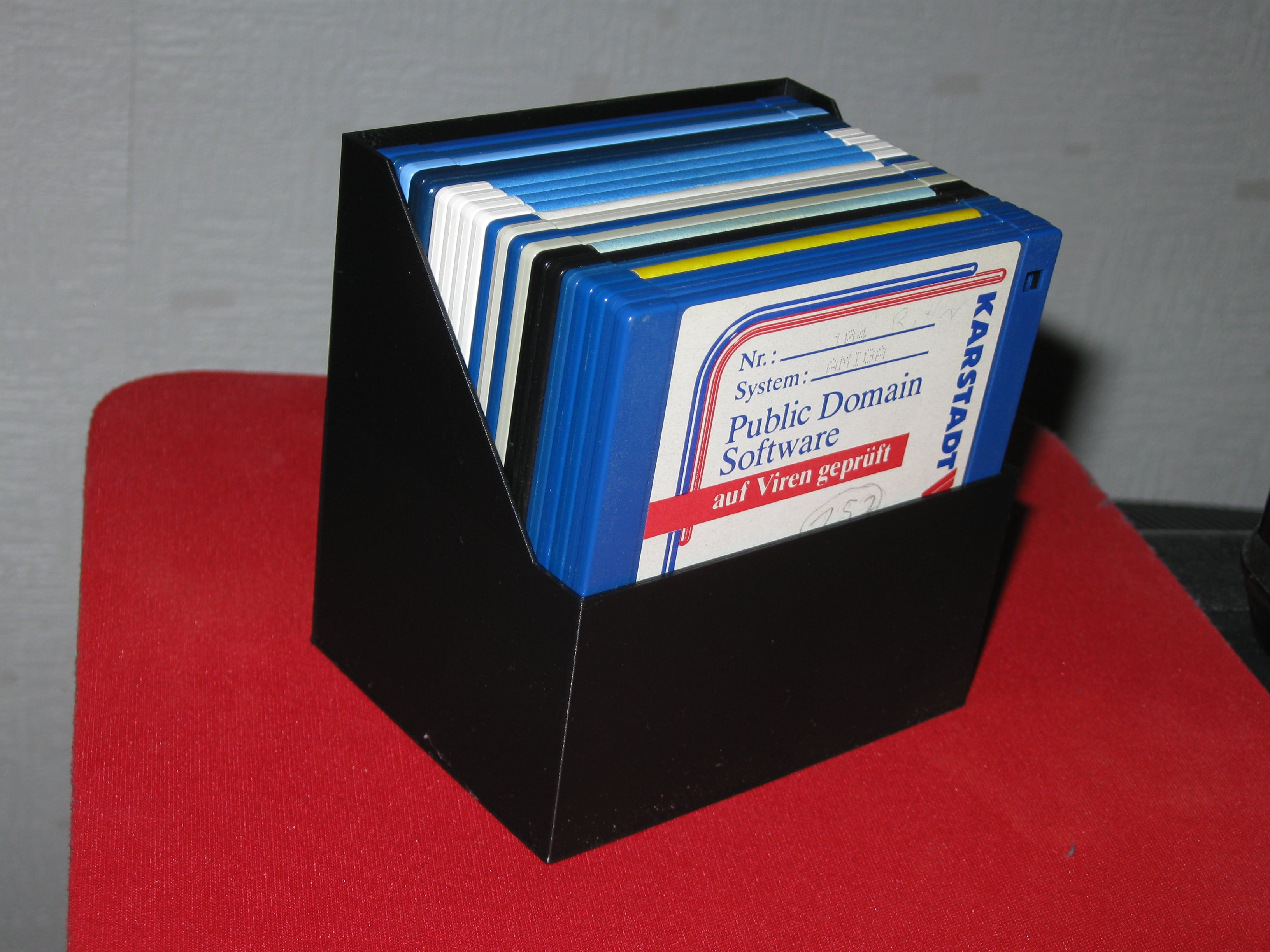 3.5" Floppy Disk Box