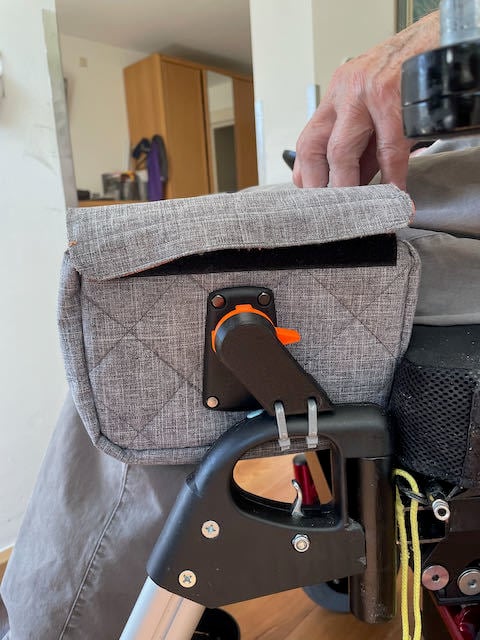 Bag mount for wheelchair