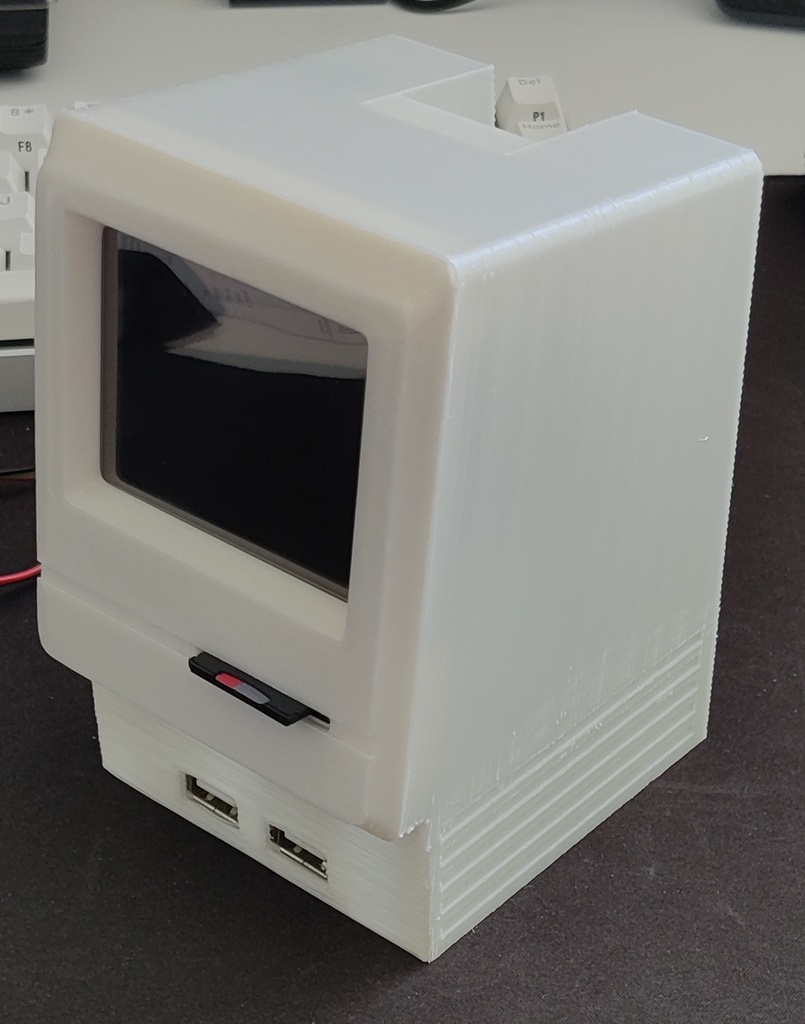 Raspberry Pi 4 Classic Mac