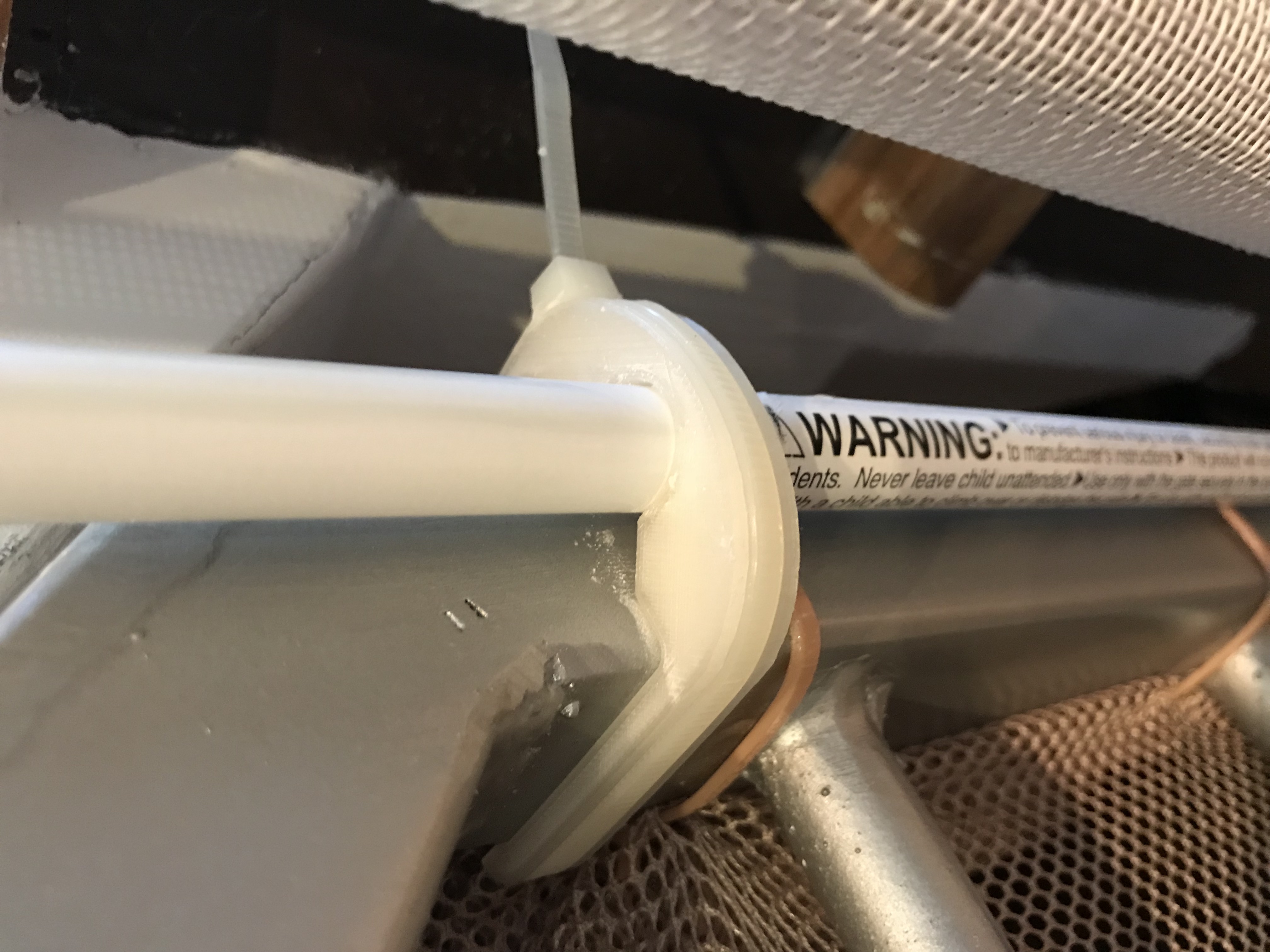 Retract-a-gate post bracket