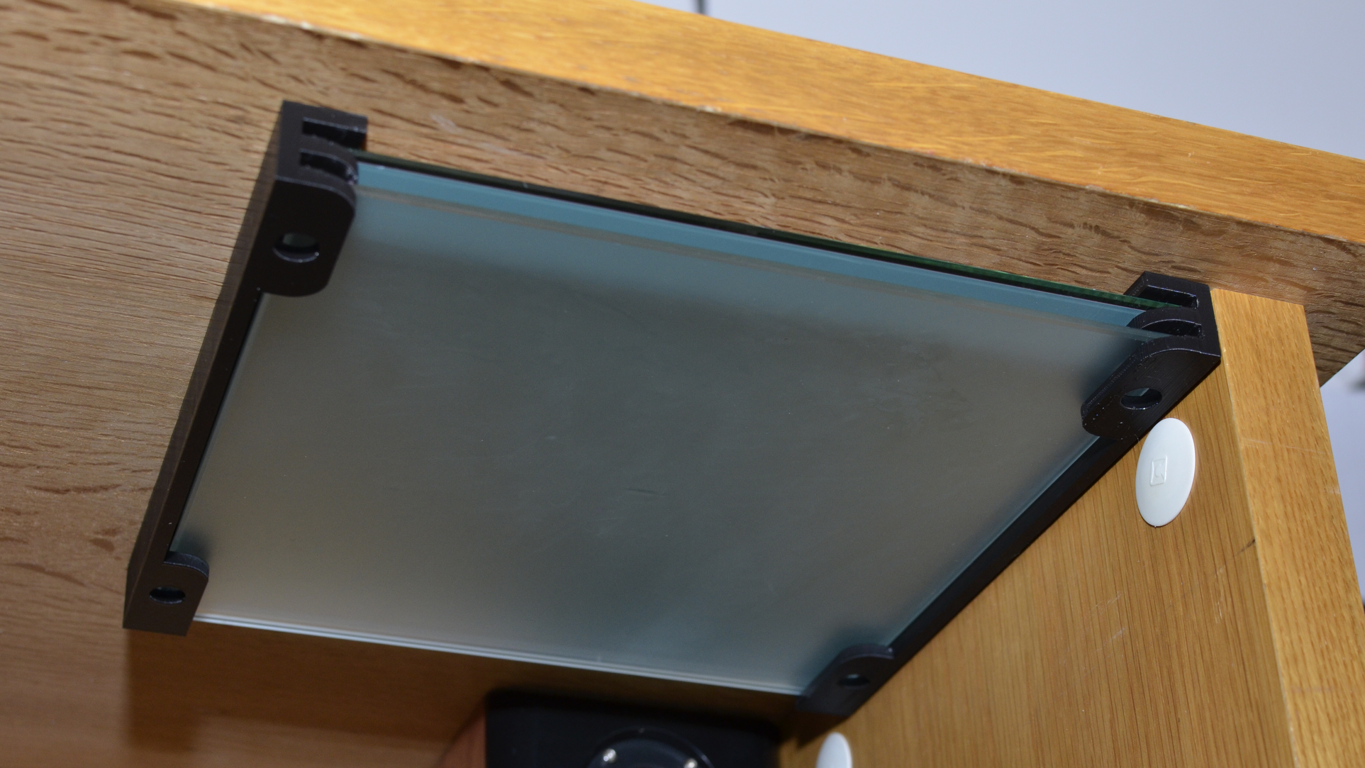 Under table shelf holder for 2 glasses